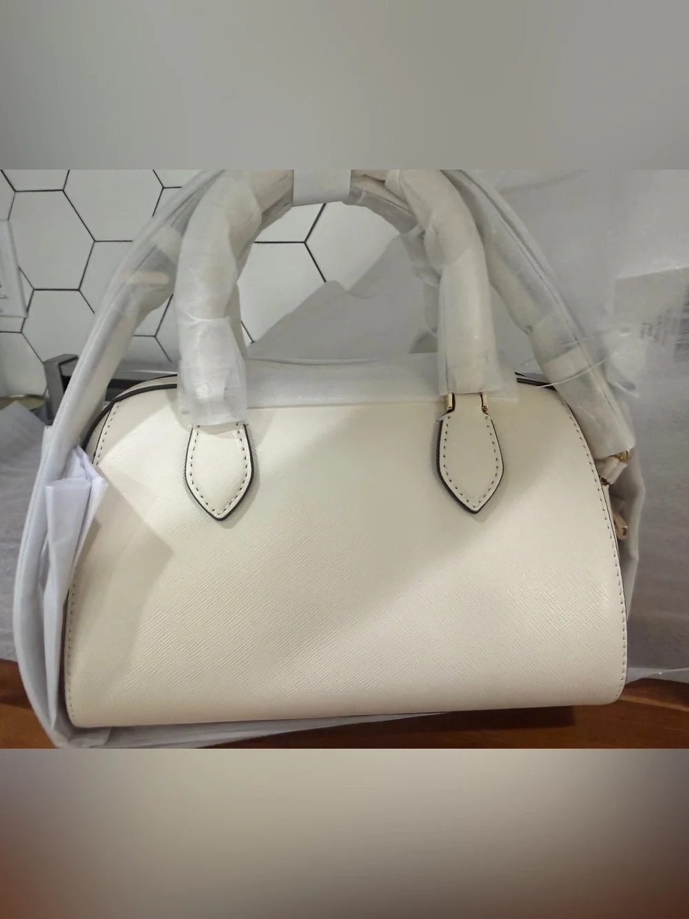 NWT - Kate Spade Madison Duffle, meringue crossbody